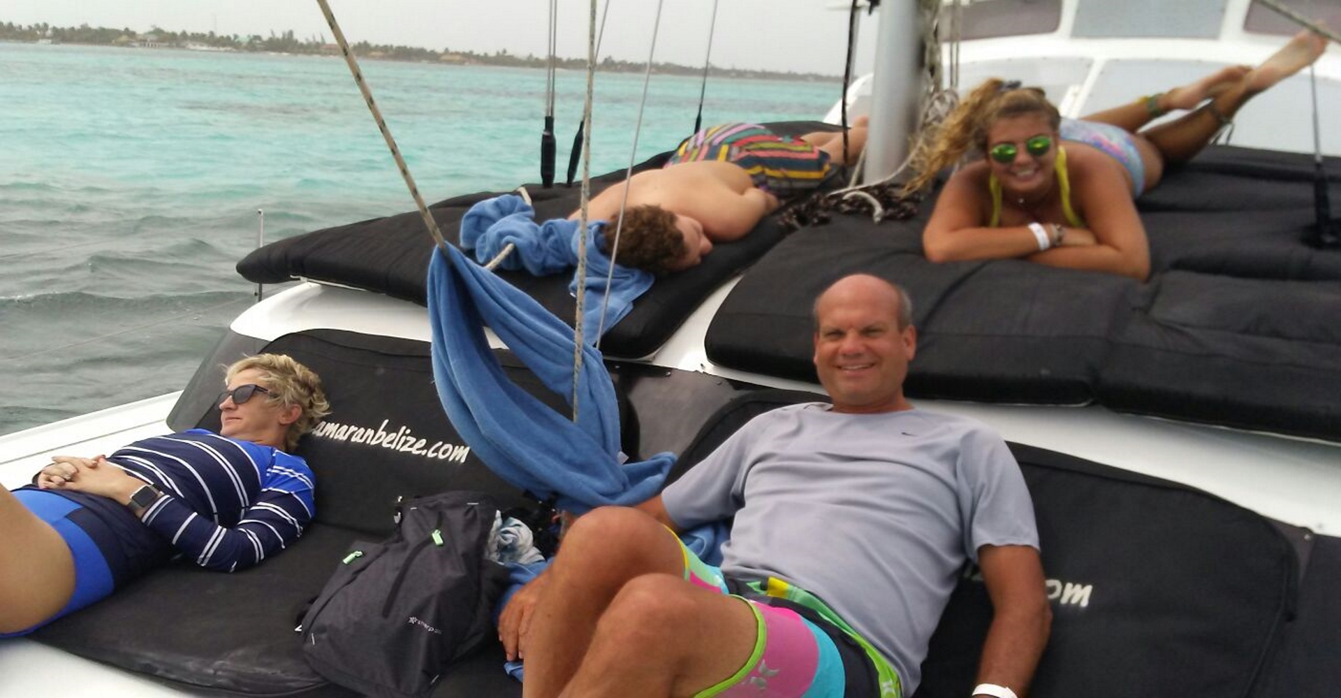 catamaran charters belize