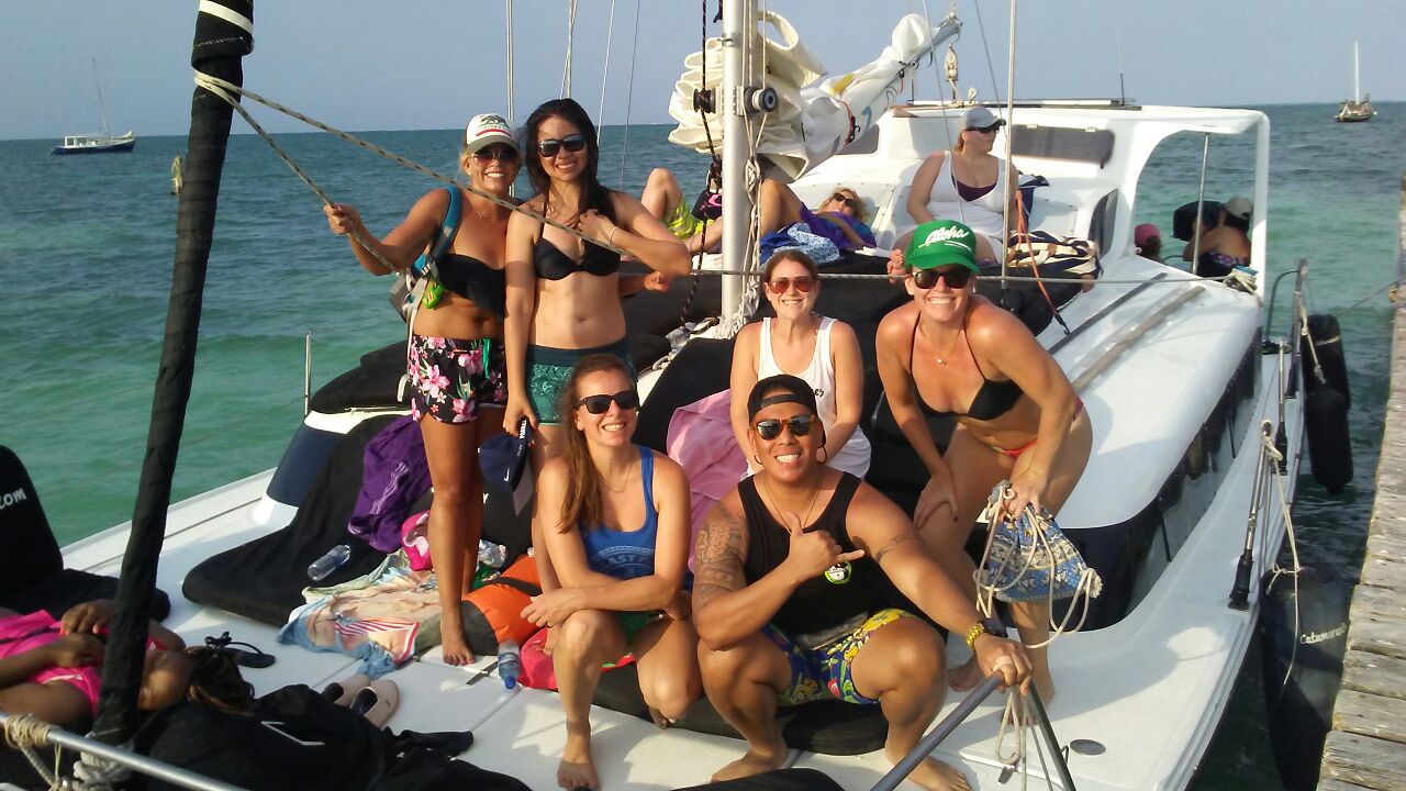 catamaran charters belize